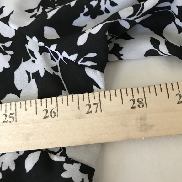 AVA & VIV Floral Tunic Blouse Split V Neck Roll Tab Sleeve Women’s Plus Size 2X - Picture 13 of 16